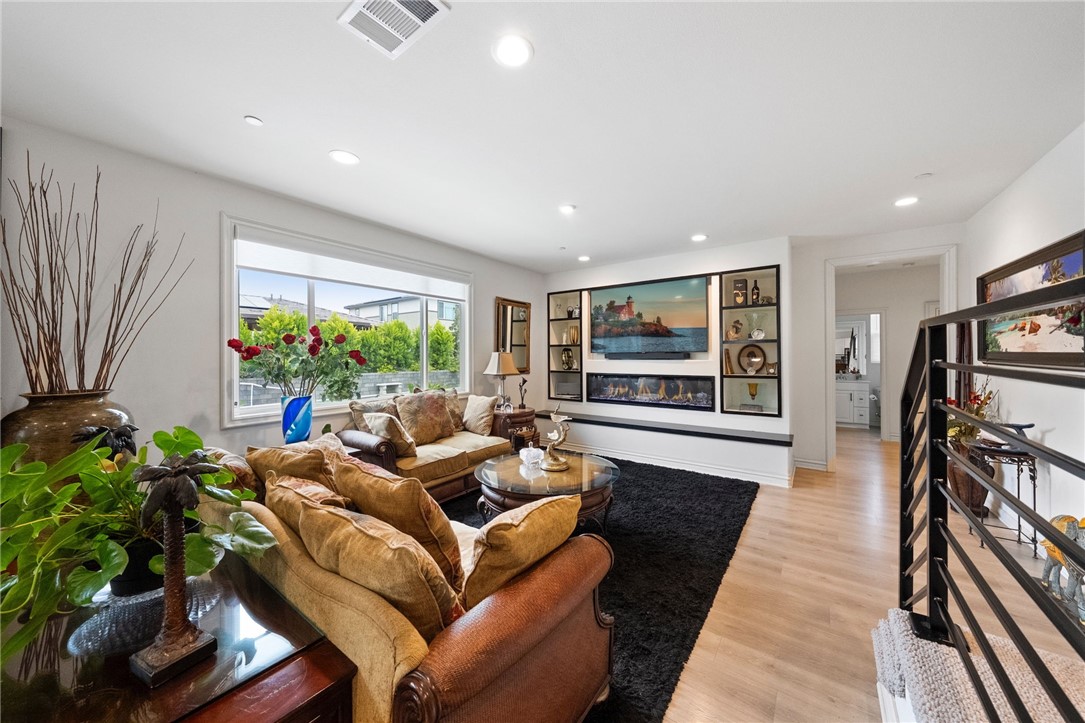 MLS #SW25234136 image #9