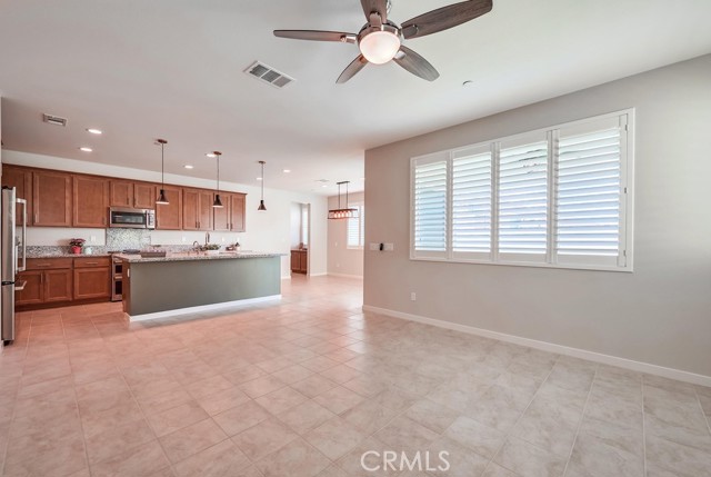 MLS #SW25238107 image #7