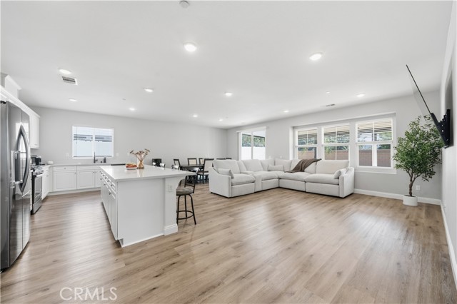 MLS #SW25239012 image #1