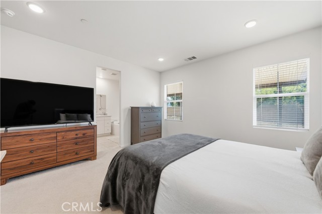 MLS #SW25239012 image #17