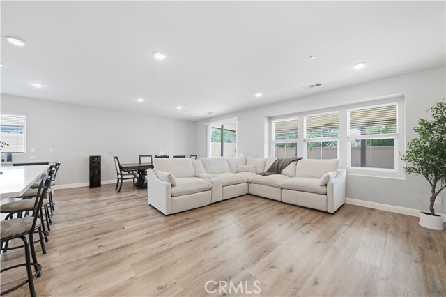 MLS #SW25239012 image #6