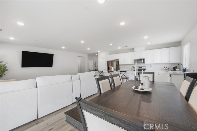 MLS #SW25239012 image #8