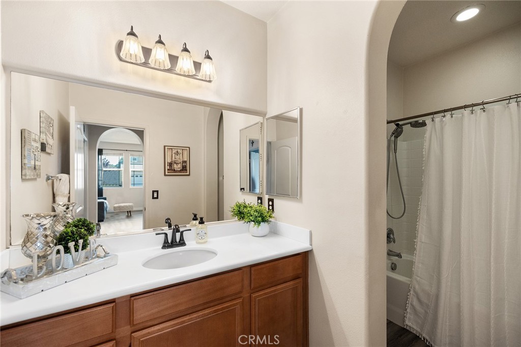 MLS #SW25240934 image #17