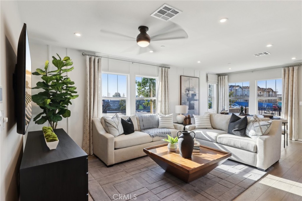 MLS #SW25241404 image #1