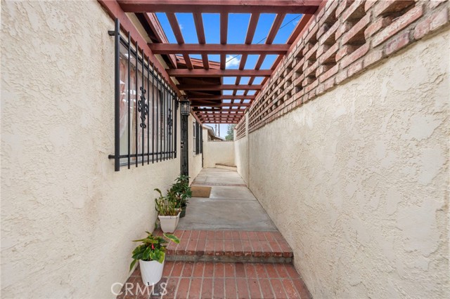 MLS #SW25242810 image #4