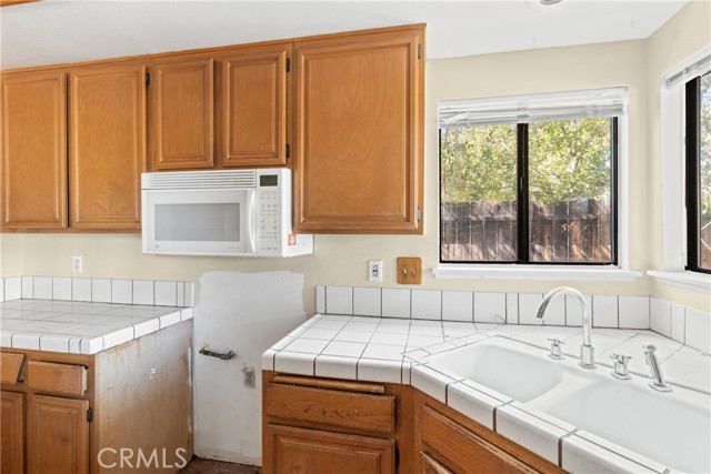 MLS #SW25243590 image #8