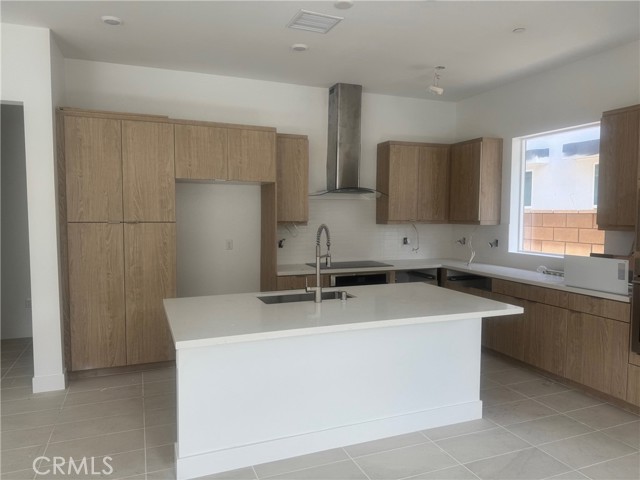 MLS #SW25243873 image #1