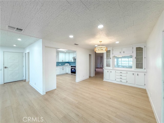 MLS #SW25246036 image #3