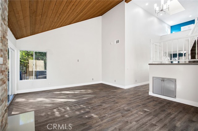 MLS #SW25246043 image #6