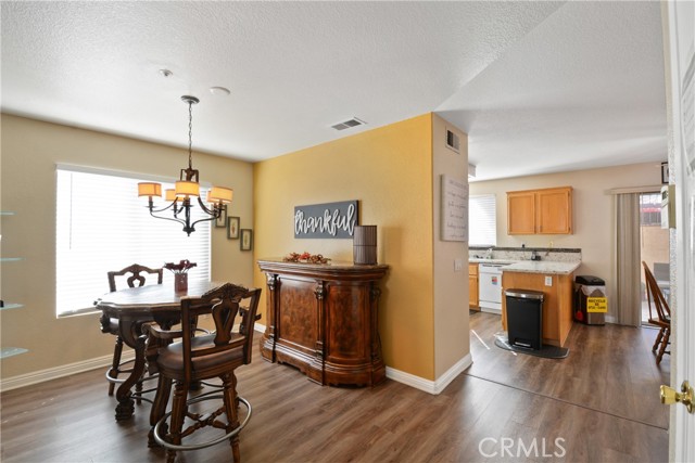 MLS #SW25250539 image #4