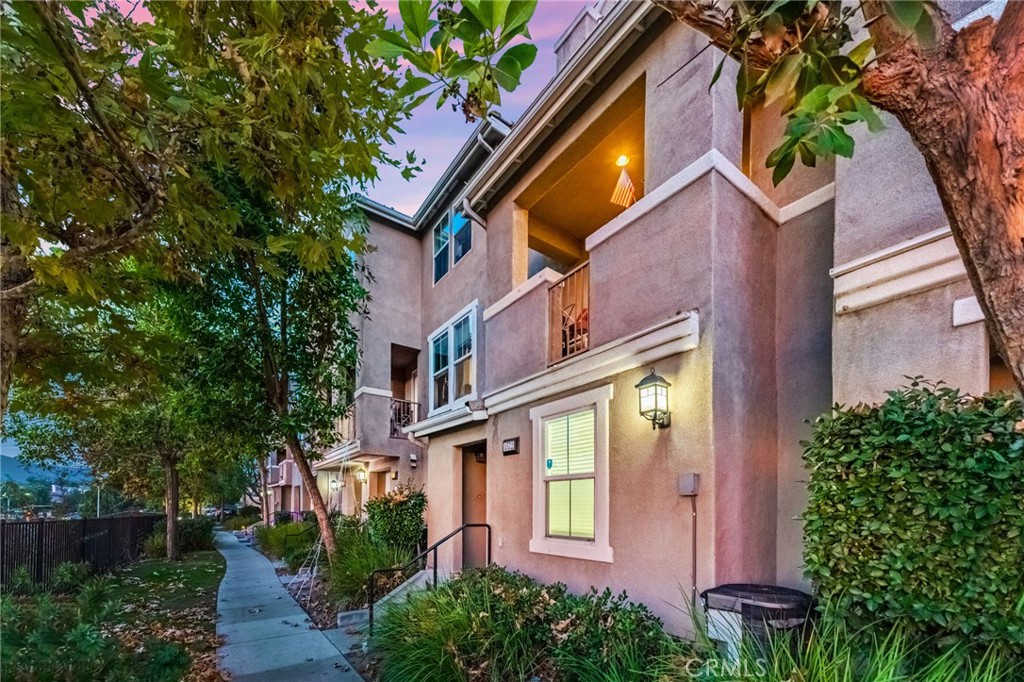 MLS #SW25251421 image #2