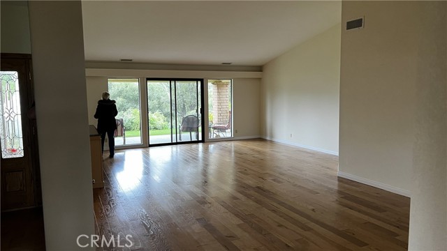 MLS #SW25252824 image #5