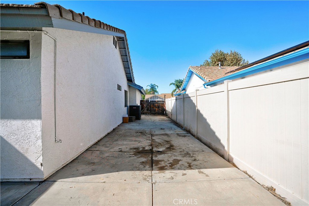 MLS #SW25253700 image #26