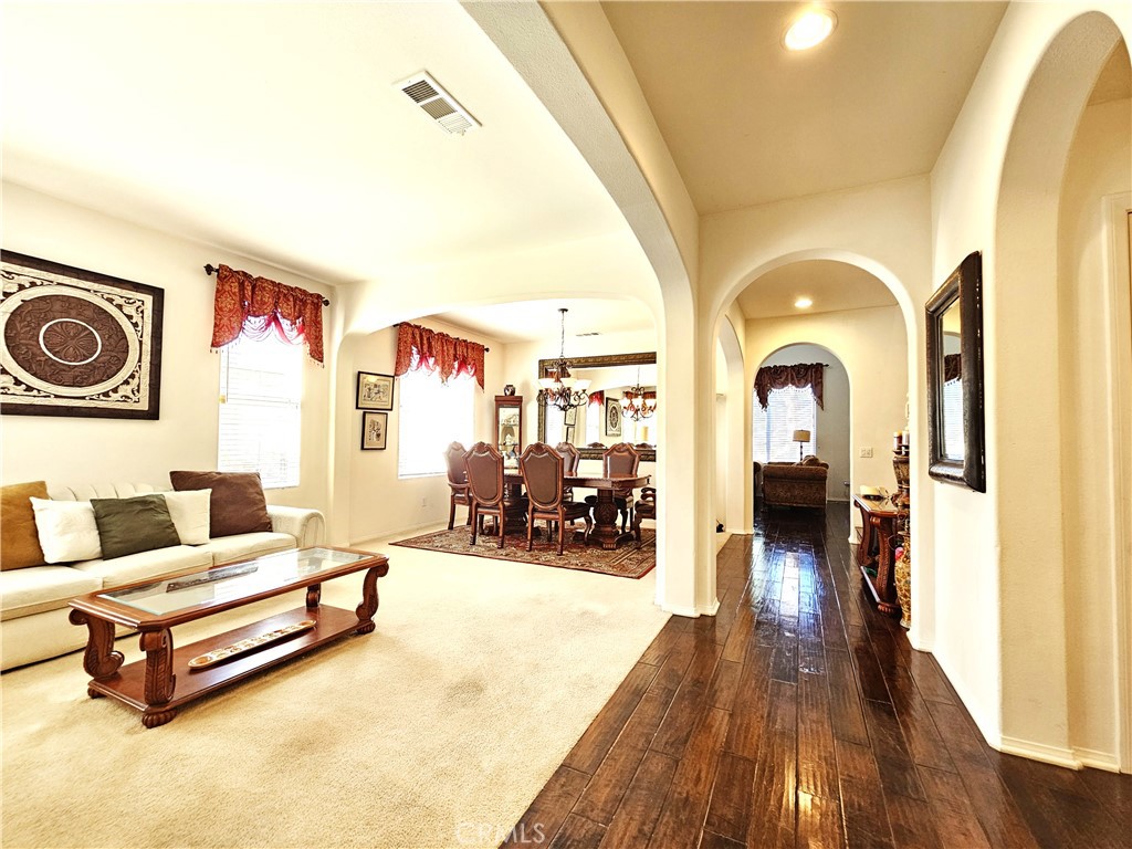 MLS #SW25255811 image #5