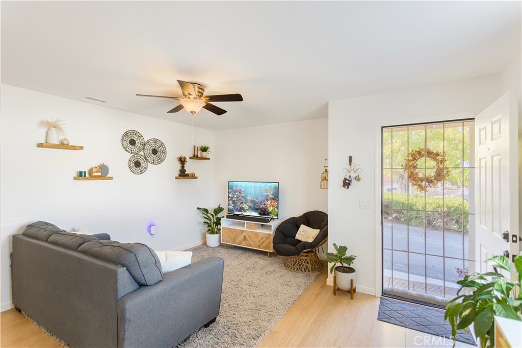 MLS #SW25256071 image #5