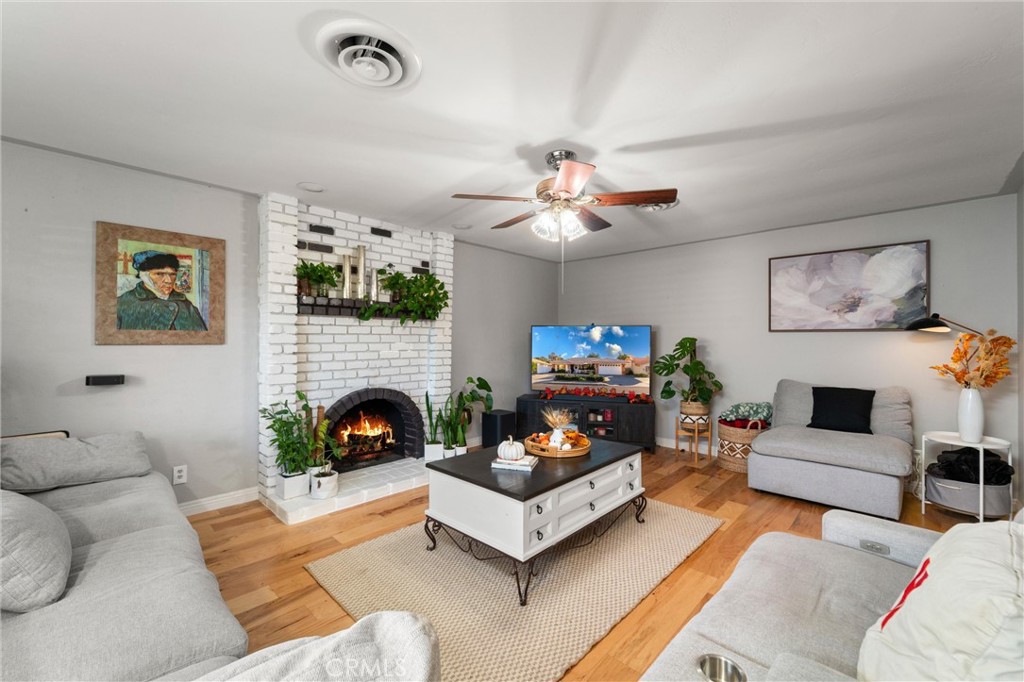 MLS #SW25257286 image #1