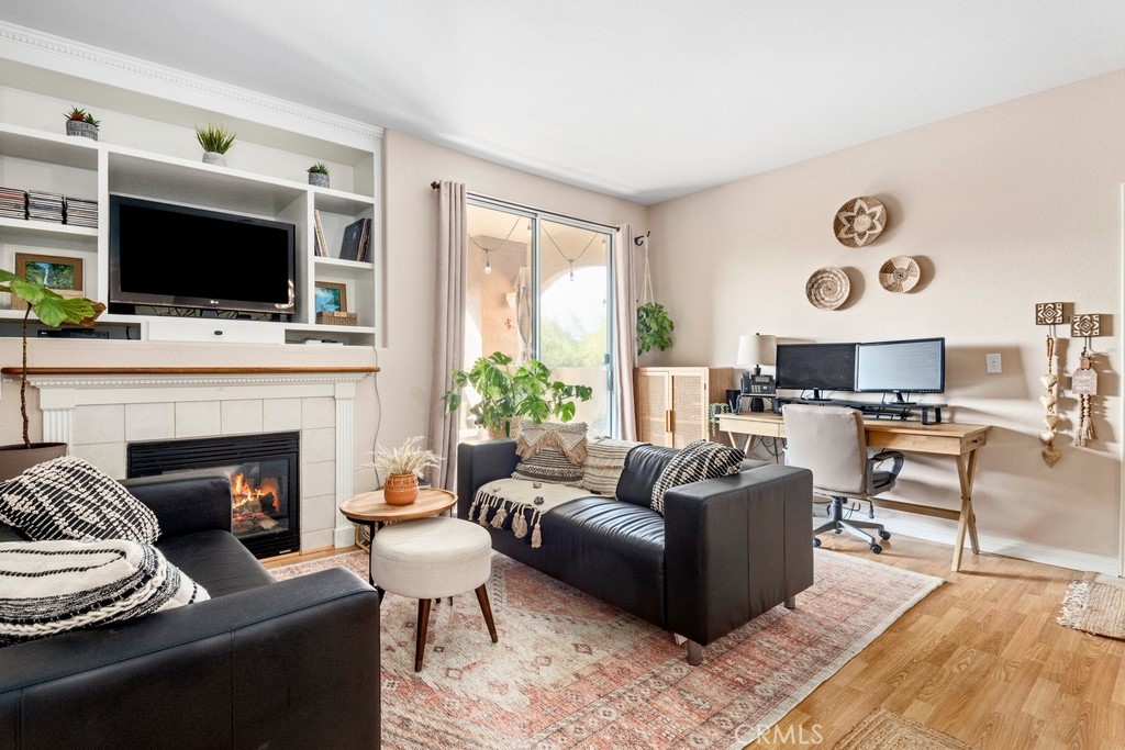 MLS #SW25257440 image #1