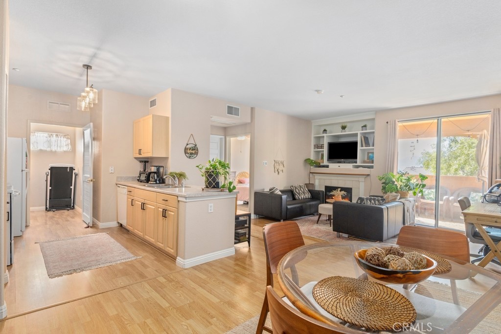 MLS #SW25257440 image #3