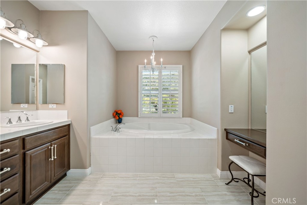 MLS #SW25258113 image #40