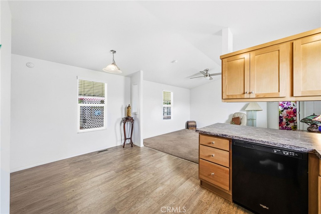 MLS #SW25259381 image #16