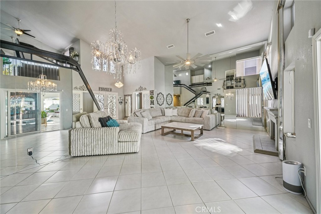 MLS #SW25260129 image #9