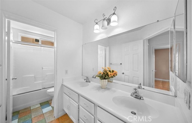 MLS #SW25260358 image #32