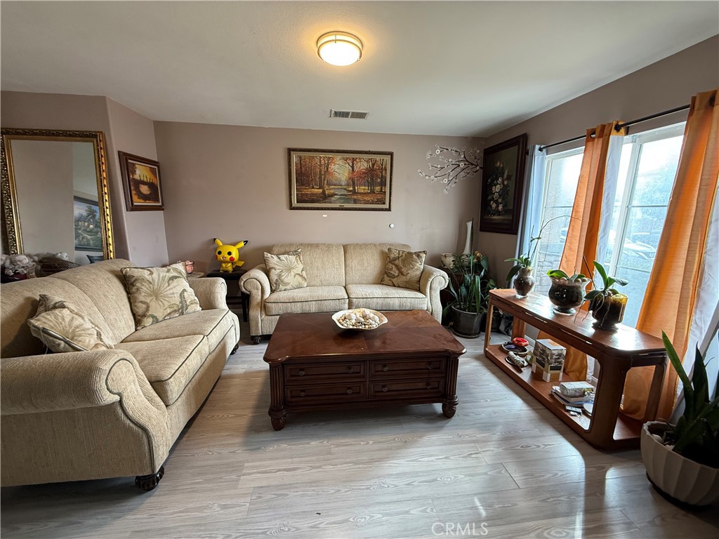 MLS #SW25260472 image #3