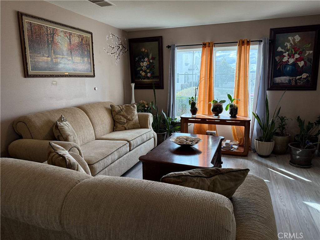 MLS #SW25260472 image #5