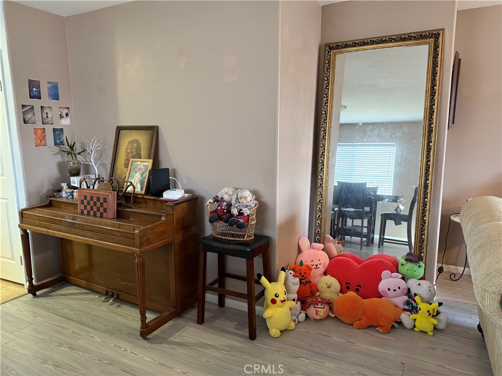 MLS #SW25260472 image #8