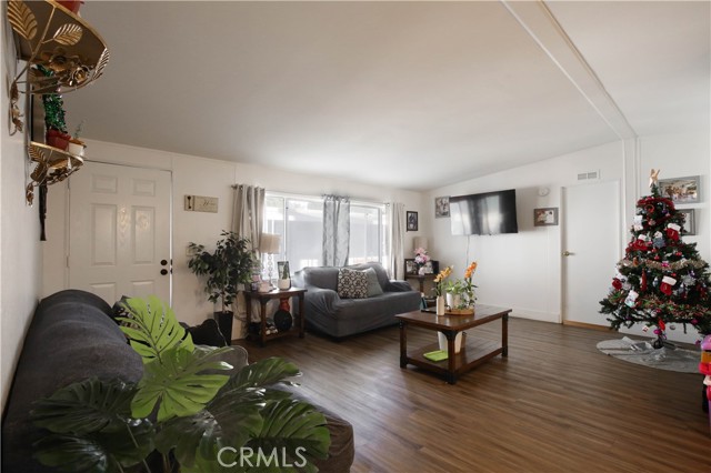 MLS #SW25261771 image #3