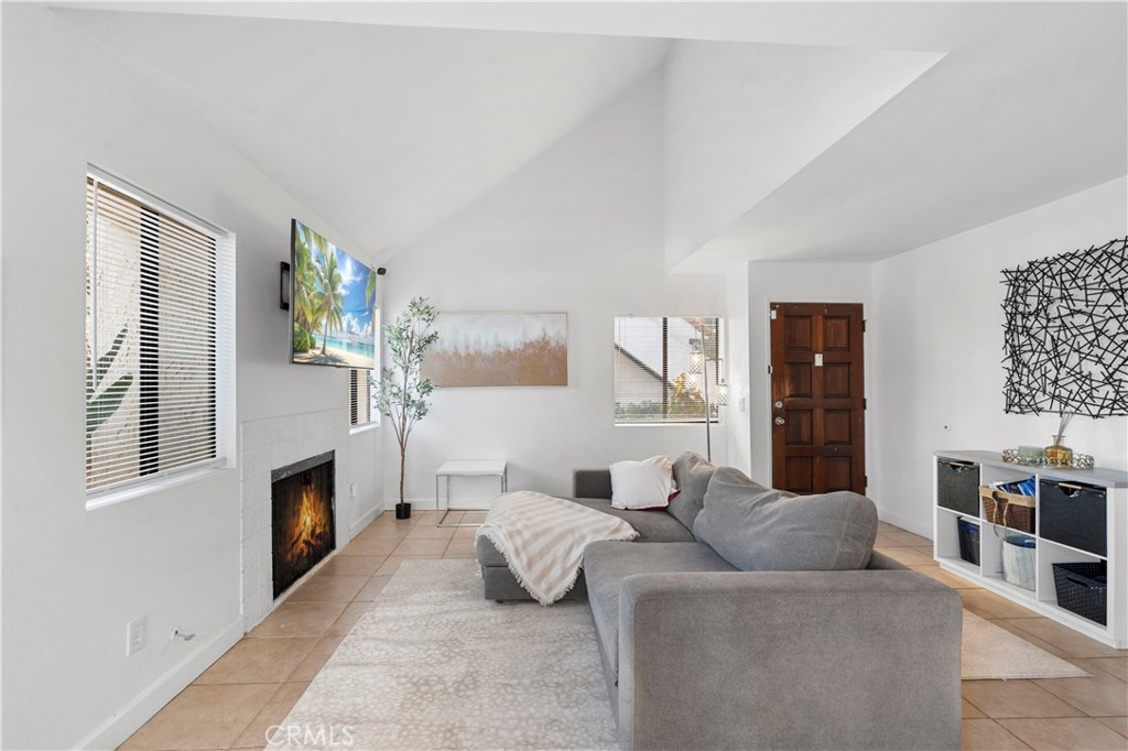 MLS #SW25262185 image #8