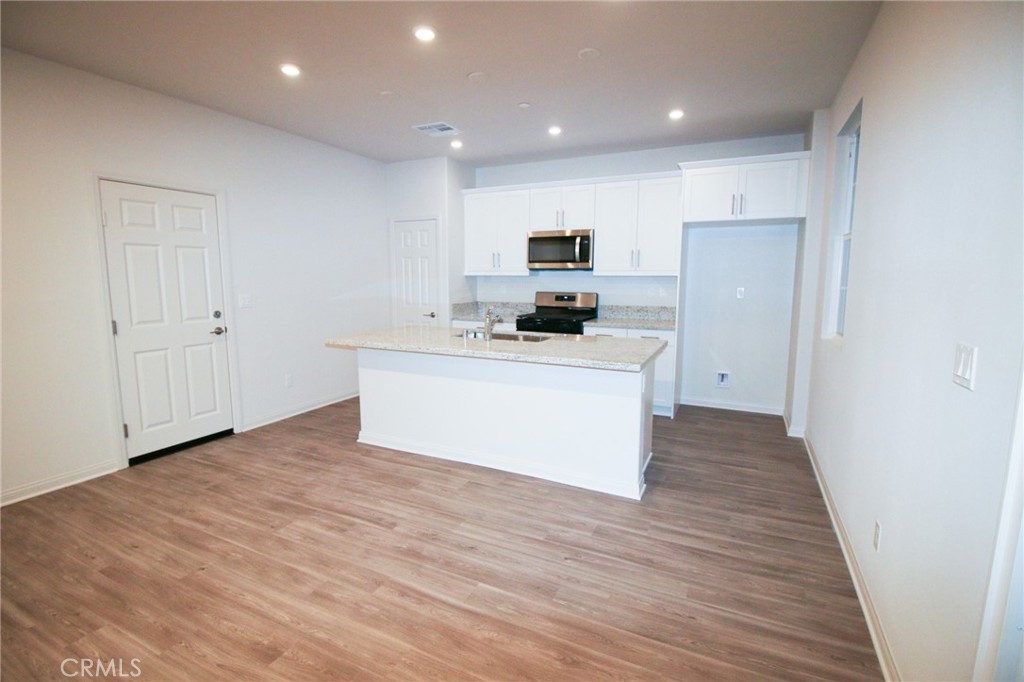 MLS #SW25263030 image #3