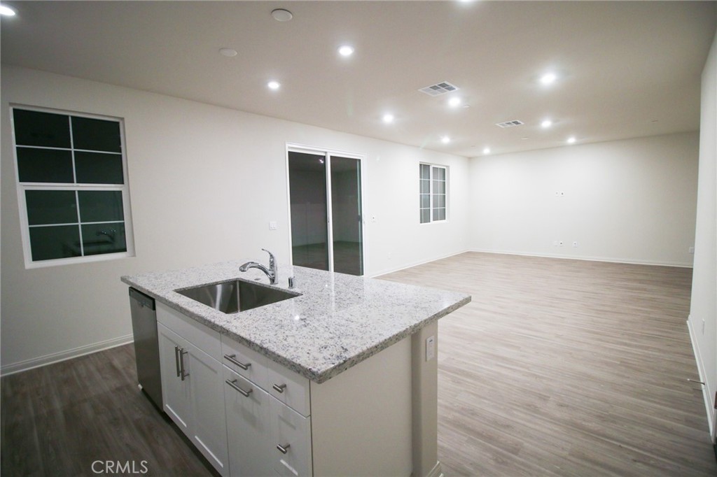 MLS #SW25263030 image #5