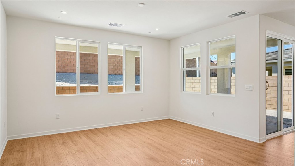 MLS #SW25263101 image #7