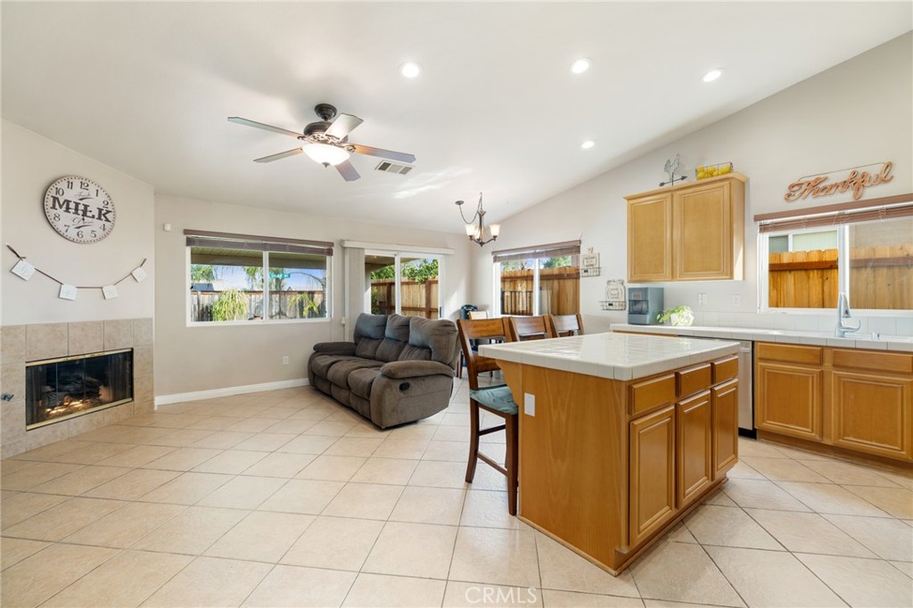 MLS #SW25263103 image #16