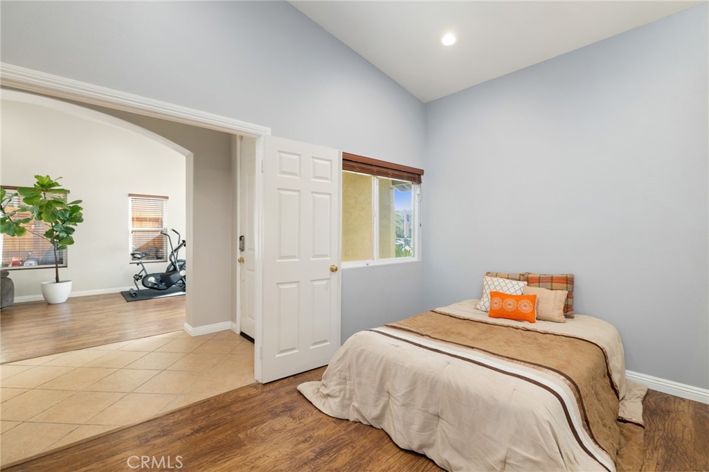 MLS #SW25263103 image #30