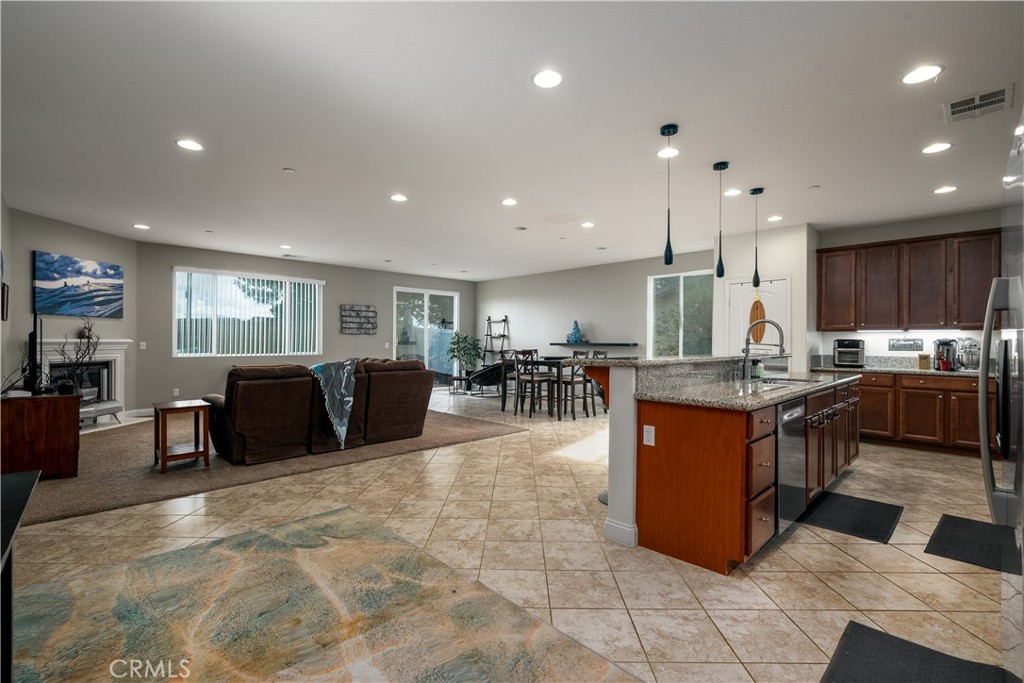 MLS #SW25263281 image #5