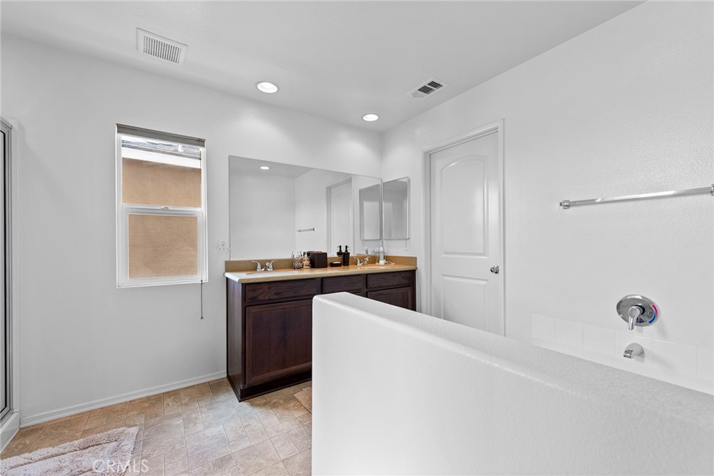 MLS #SW25263291 image #24