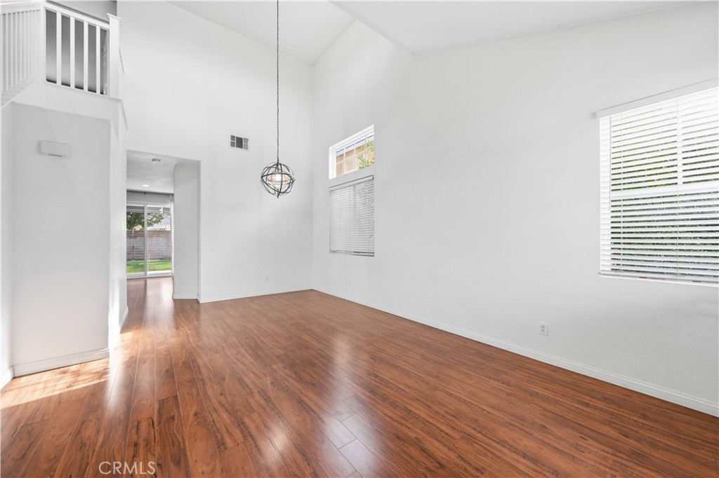 MLS #SW25263467 image #6