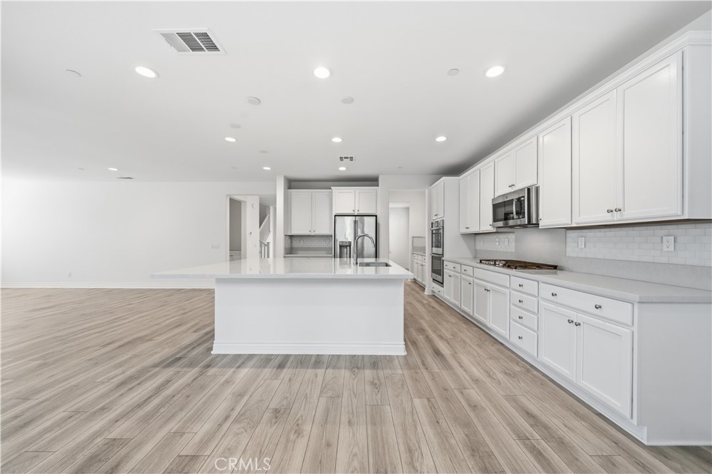 MLS #SW25263818 image #24