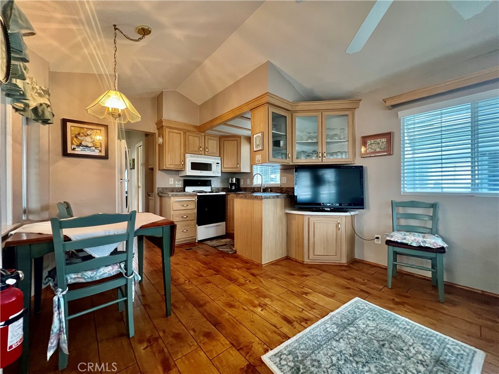 MLS #SW25263893 image #2