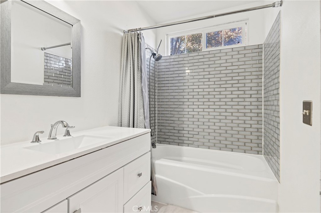 MLS #SW25264013 image #23