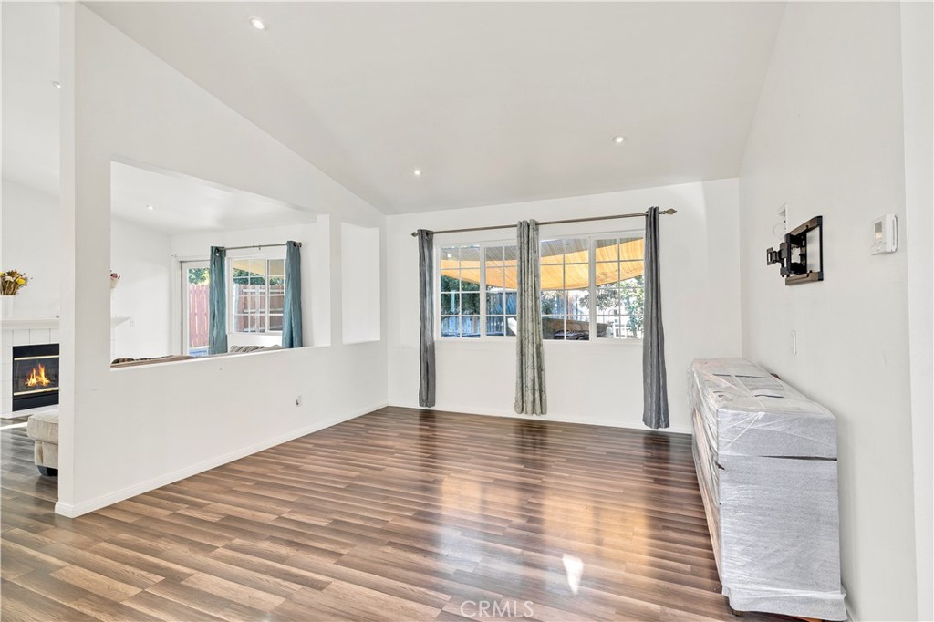 MLS #SW25264013 image #3