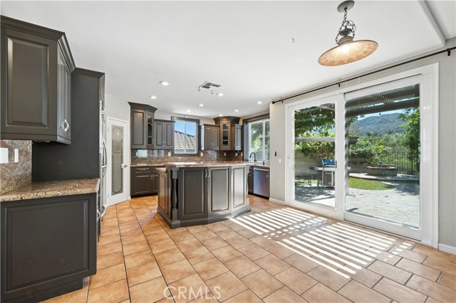 MLS #SW25264363 image #9