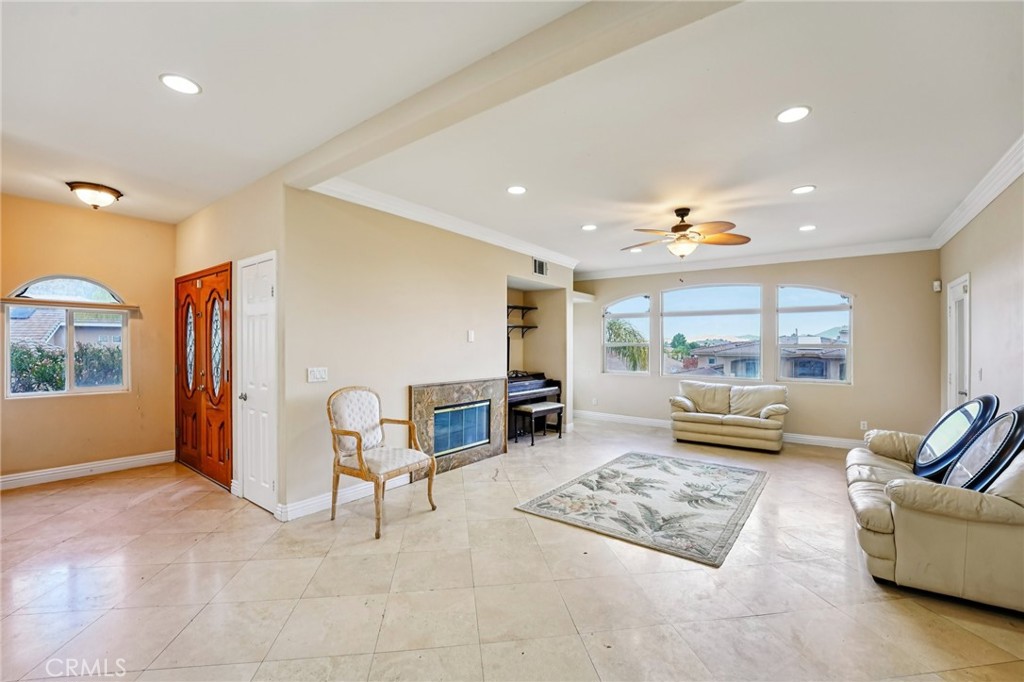 MLS #SW25265012 image #5