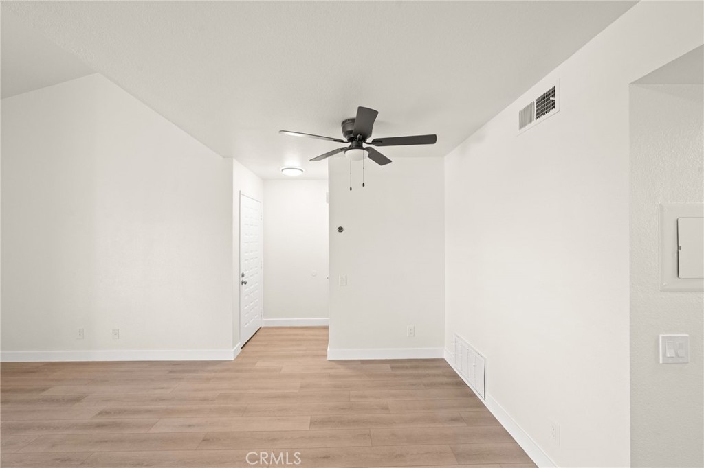 MLS #SW25265023 image #10