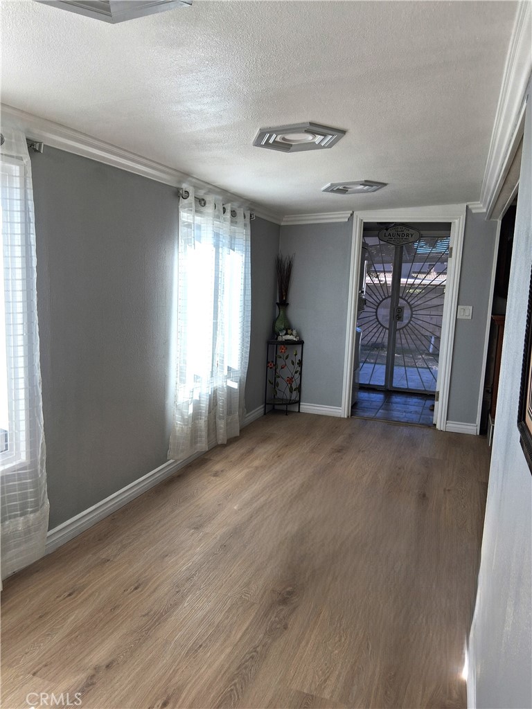 MLS #SW25265083 image #3