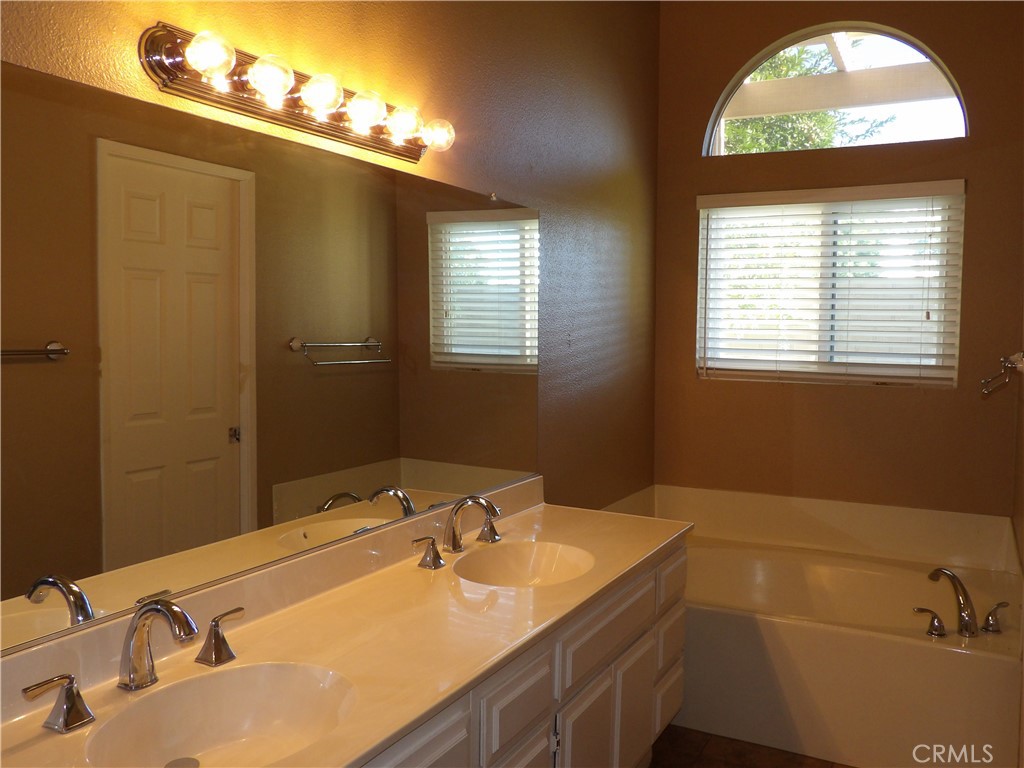 MLS #SW25265298 image #21