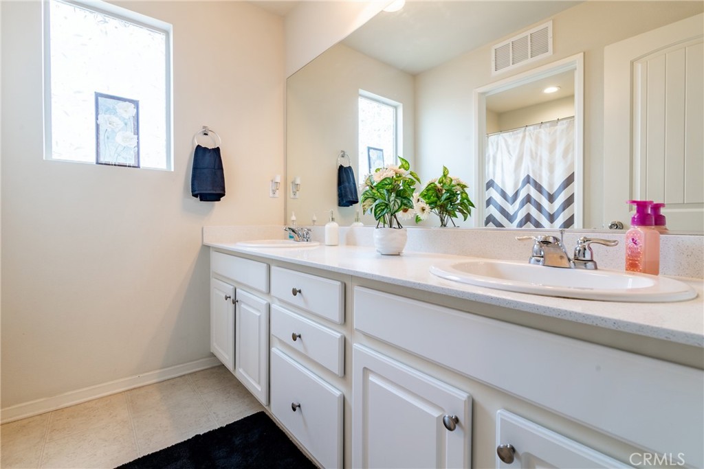 MLS #SW25265327 image #24