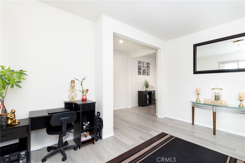 MLS #SW25265327 image #5